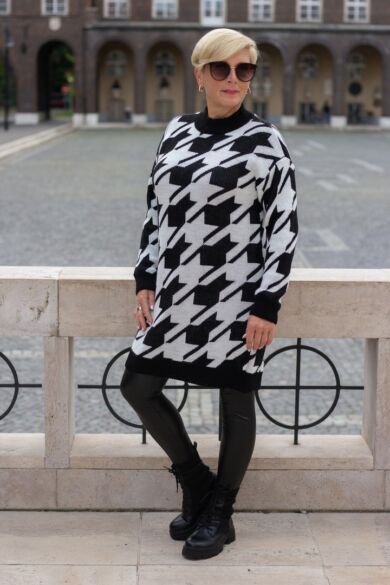Bisou fekete-fehér mintás kötött pulóver