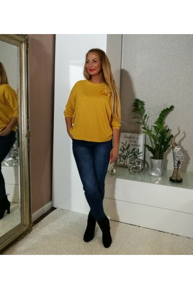 Lora mustárszínű puha kötött pulcsi